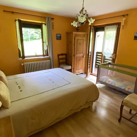 Chambres D'Hotes Des Cascades St-Nicolas Kruth Ngoại thất bức ảnh